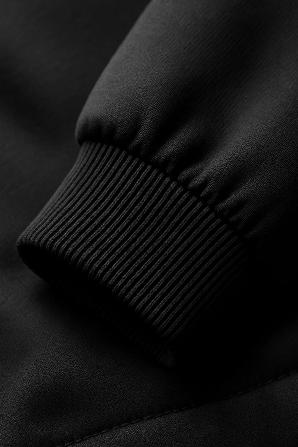 Elastic cuffs feautures