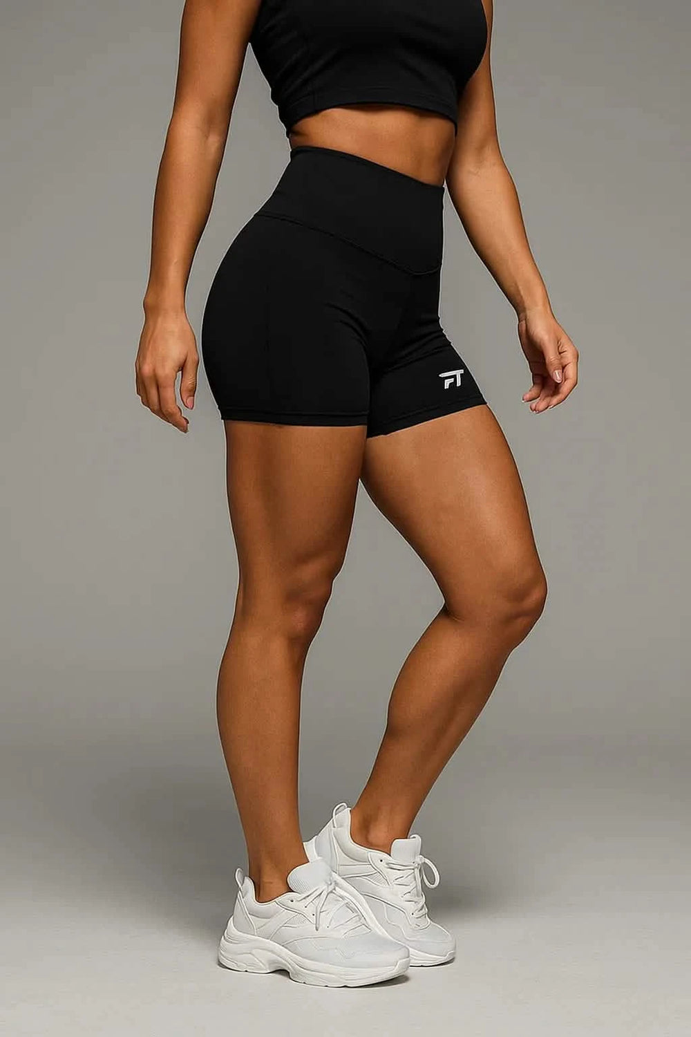 Momentum Shorts Leggings Black - Black - Short Leggings